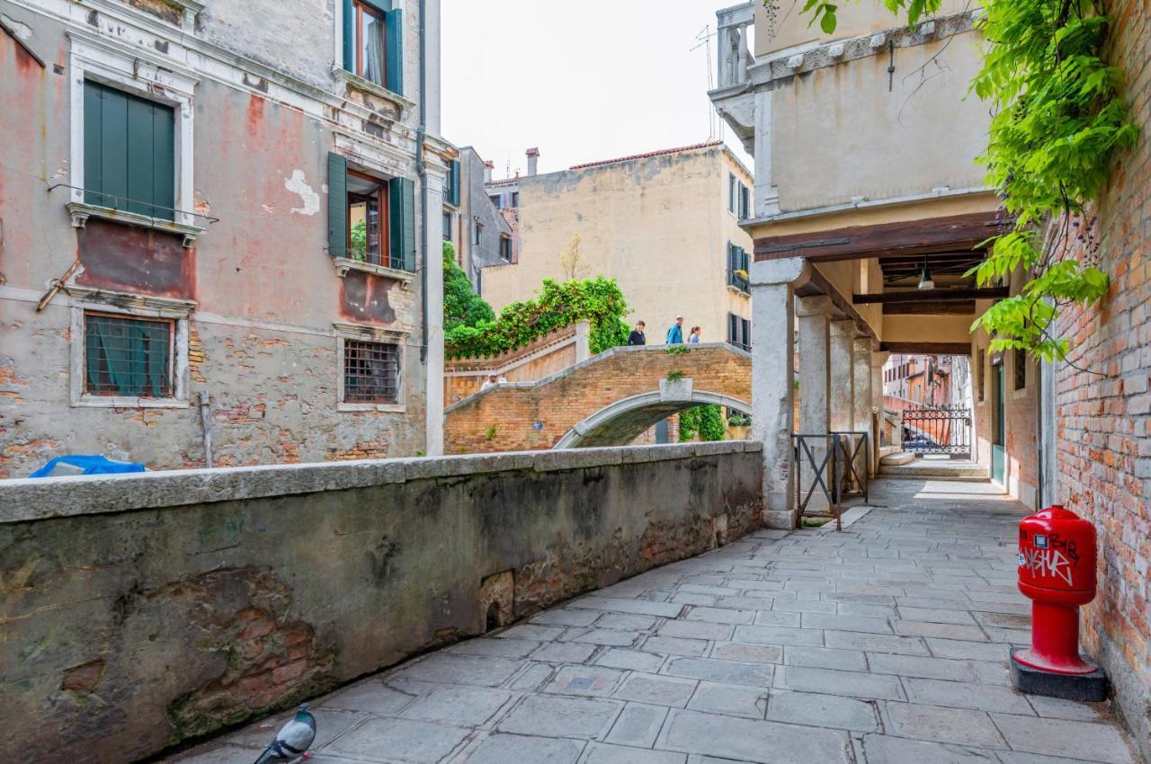 Cannaregio Romantic View Apartment Venezia Esterno foto